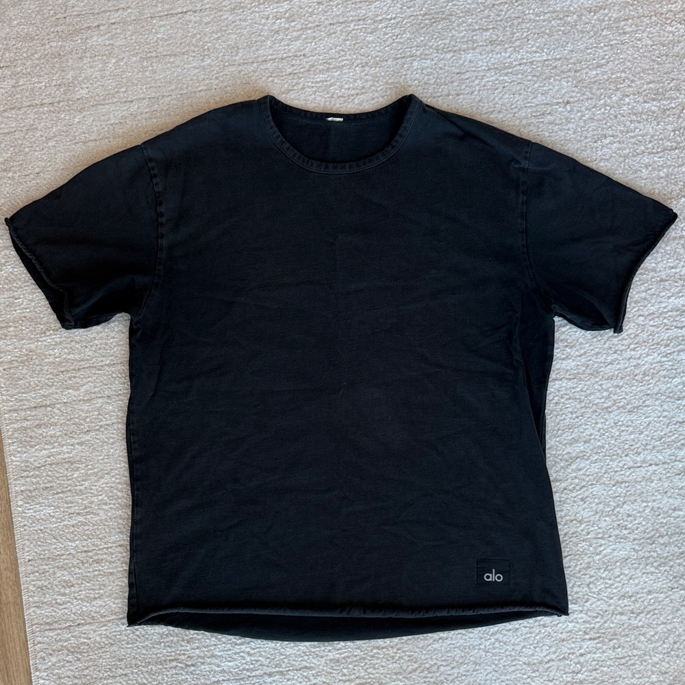 Men’s Alo Yoga black roller t shirt size L